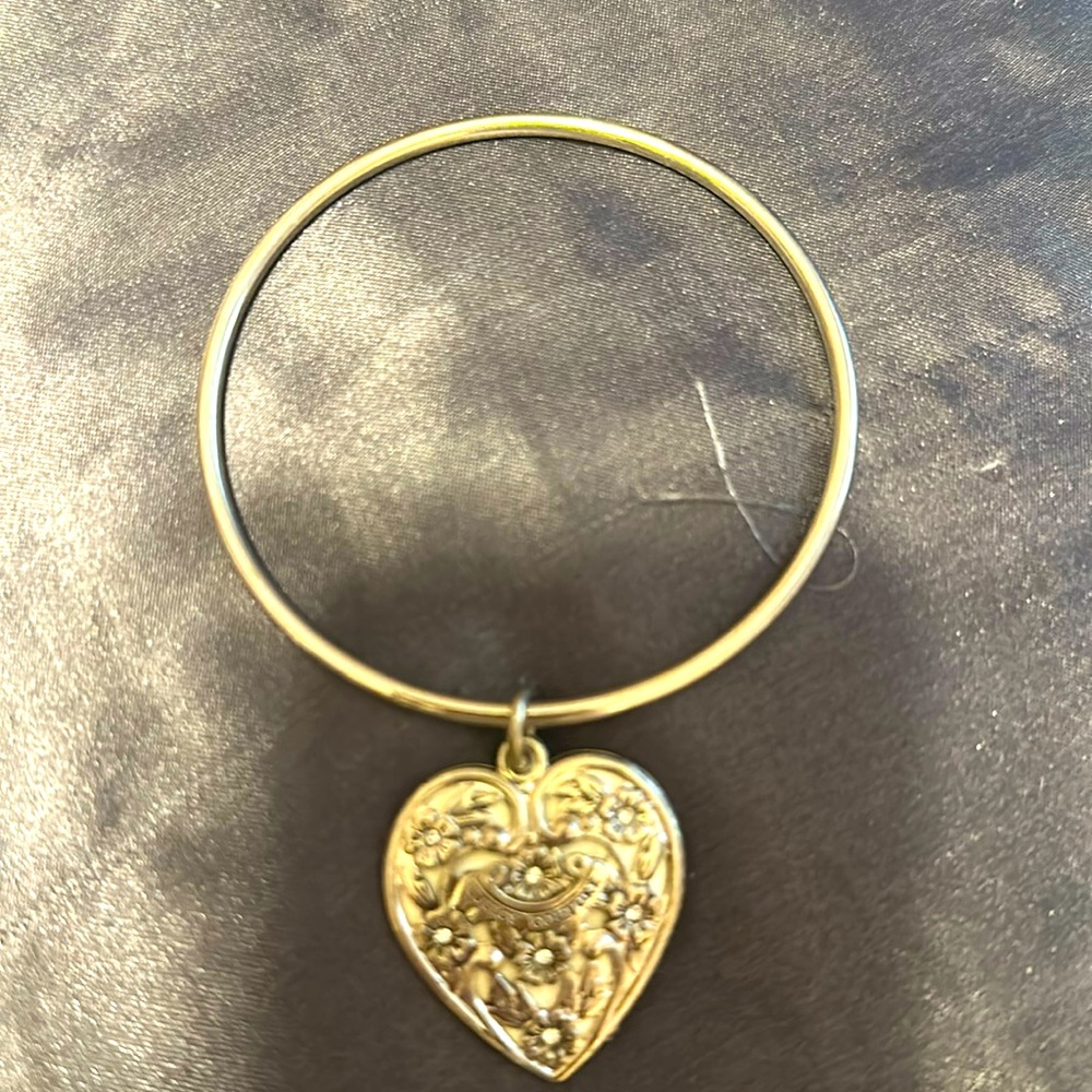 Ladies juicy couture silver bangle bracelet